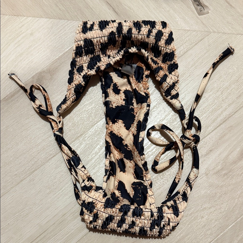 Reversible Leopard Print Smocked Triangle Bikini … - image 3